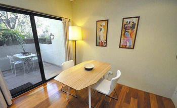 Glebe Furnished Apartments - Accommodation Cairns 9