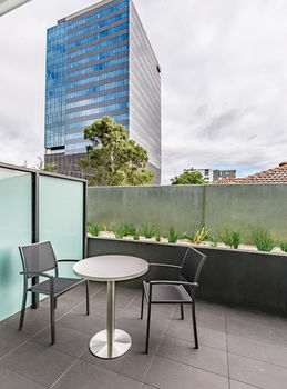 City Edge Box Hill - Accommodation Cairns 11