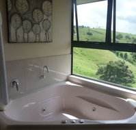 Top of The Hill - Accommodation Cairns