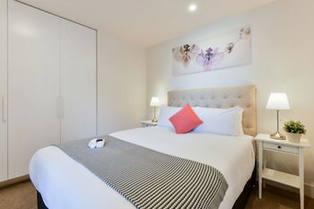 UrbanMinder At Vision - Accommodation Cairns 6