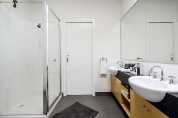 UrbanMinder @ Montague - Accommodation Cairns 2