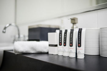 UrbanMinder @ Montague - Accommodation Cairns 3