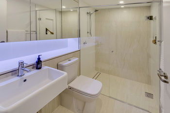 Breeze Mooloolaba - Accommodation Cairns 2