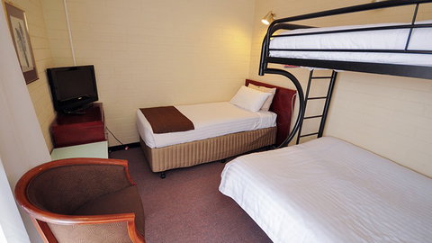 Best Western Alexander Motel Whyalla - Accommodation Cairns 3