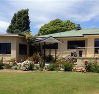 Beachway Motel  Restaurant - Accommodation Cairns