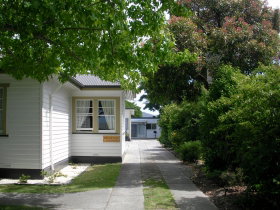 Artnor Lodge - Accommodation Cairns 0