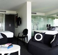 The Cullen - Accommodation Cairns