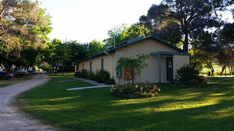 Valley View Caravan Park - Accommodation Cairns 1
