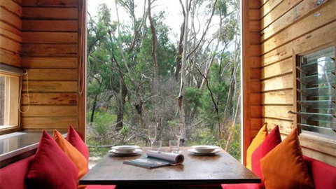 DULC Holiday Cabins - Accommodation Cairns 0