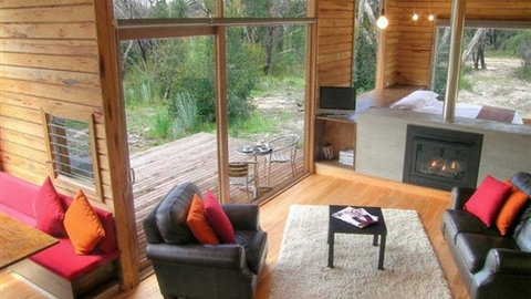 DULC Holiday Cabins - Accommodation Cairns 2