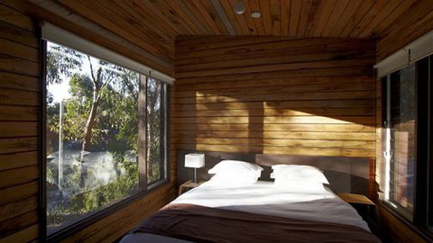 DULC Holiday Cabins - Accommodation Cairns 5