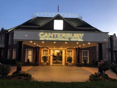 Canterbury International Hotel - Accommodation Cairns 6