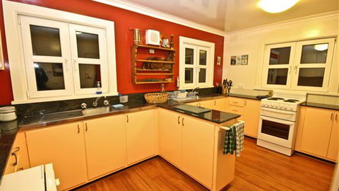 Red Onion Ski Chalet - Accommodation Cairns 2