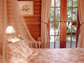 Aldgate Lodge Bed & Breakfast - Accommodation Cairns 0