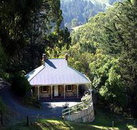 Bishops Adelaide Hills - Henry's - Accommodation Cairns