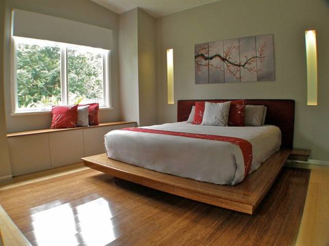 7 Donlan Road - Accommodation Cairns 1