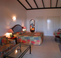 Albert Facey Motor Inn Narrogin - Accommodation Cairns