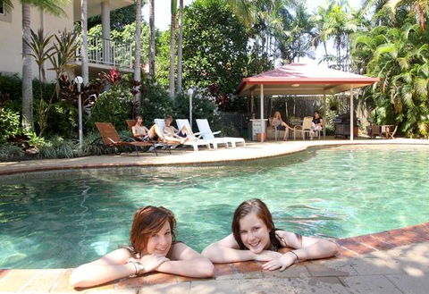 Cairns Reef Apartments & Motel - Accommodation Cairns 0