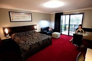 Cattleman's Apartments - Accommodation Cairns 4