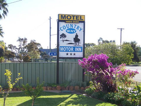 Country Way Motor Inn - Accommodation Cairns 2