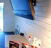 Econo Lodge Statesman Ararat - Accommodation Cairns