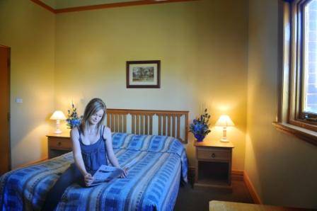 Hotel Victoria - Accommodation Cairns 1