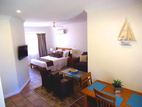 Inn The Tuarts Guest Lodge Busselton - Accommodation Cairns 1