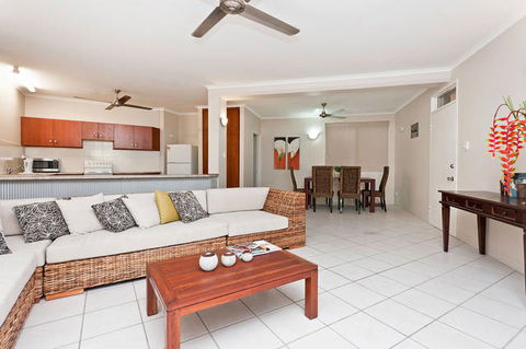 Kemboja Apartments - Accommodation Cairns 0