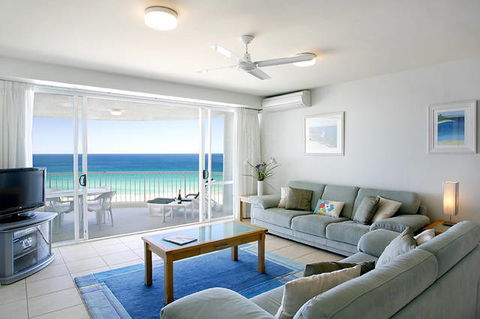 La Mer Sunshine Beachfront Apartments - Accommodation Cairns 0