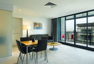 Oaks Horizons Adelaide - Accommodation Cairns 0