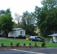 Poplar Caravan Park - Accommodation Cairns