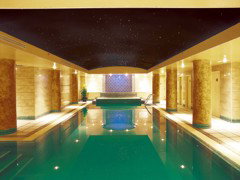 Radisson Hotel & Suites Sydney - Accommodation Cairns 2