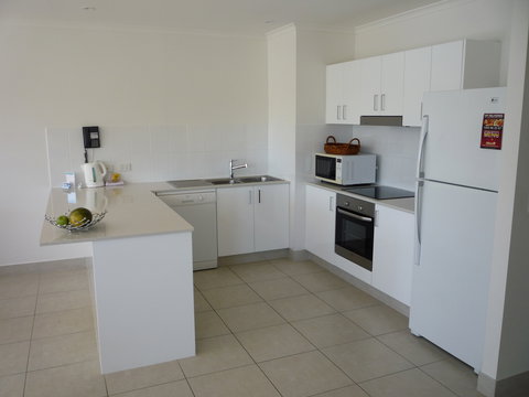 Regatta Riverfront Apartments - Accommodation Cairns 8