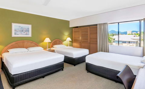 Ibis Styles Cairns - Accommodation Cairns 3