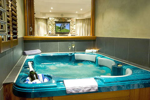 Rockpool Lodge - Accommodation Cairns 3