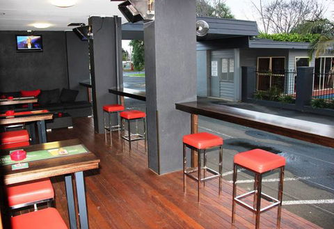 Sunshine Motor Inn - Accommodation Cairns 12