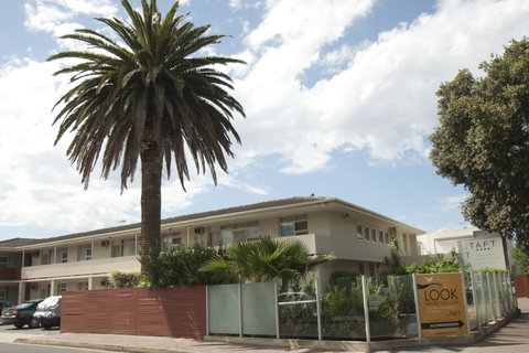 Taft Motor Inn - Accommodation Cairns 2
