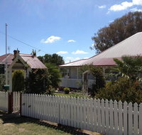 Tenterfield Luxury Historic c1895 Cottage - Accommodation Cairns