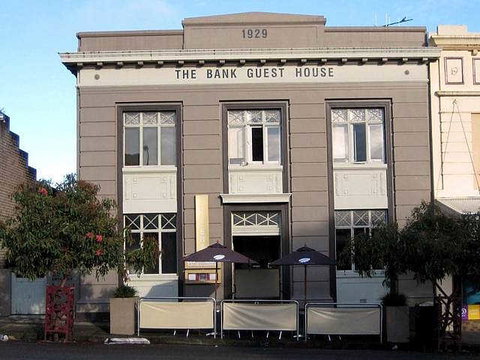 The Bank Guesthouse - Accommodation Cairns 1