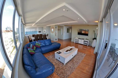 The Penthouses Apartments - Accommodation Cairns 5