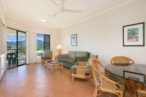 Tropic Towers Apartments - Accommodation Cairns 11