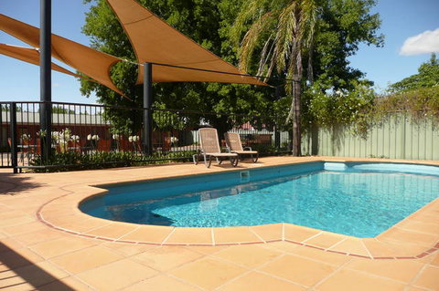 Wagga RSL Club Motel And Apartments - Accommodation Cairns 2