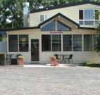 Poplar Caravan Park and Harrys Snack Shack - Accommodation Cairns