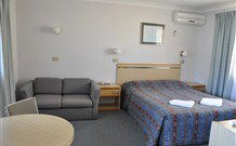 Abel Tasman Motel - Batehaven - Accommodation Cairns 0
