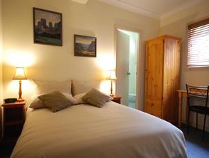 Bed And Breakfast Sassafras TAS Accommodation Cairns