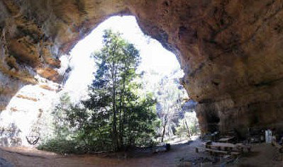 Hatters Hideout - Accommodation Cairns 0