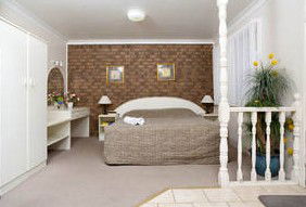 Leichhardt Motor Inn - Accommodation Cairns 1