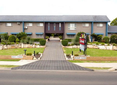 Leichhardt Motor Inn - Accommodation Cairns 2