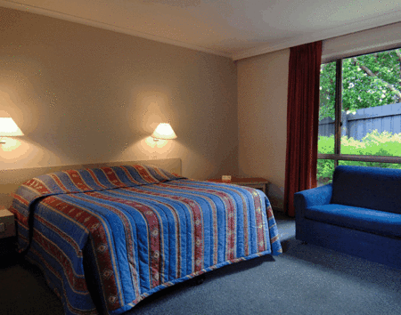 Ringwood Lake Inn - Accommodation Cairns 2