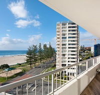 Eden Tower Holiday Apartments - Accommodation Cairns